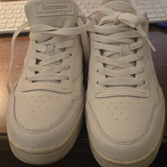REEBOK GALAXY 7 BEIGE CLASSIC SHOES SNEAKERS LOW TOP LACE Up WOMEN'S ’s SIZE 9 - Picture 1 of 7